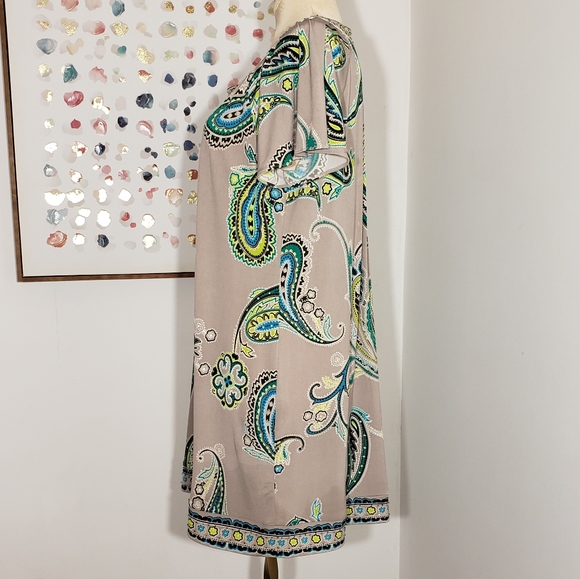 Alfani taupe and green paisley dress size PM - Picture 7 of 7